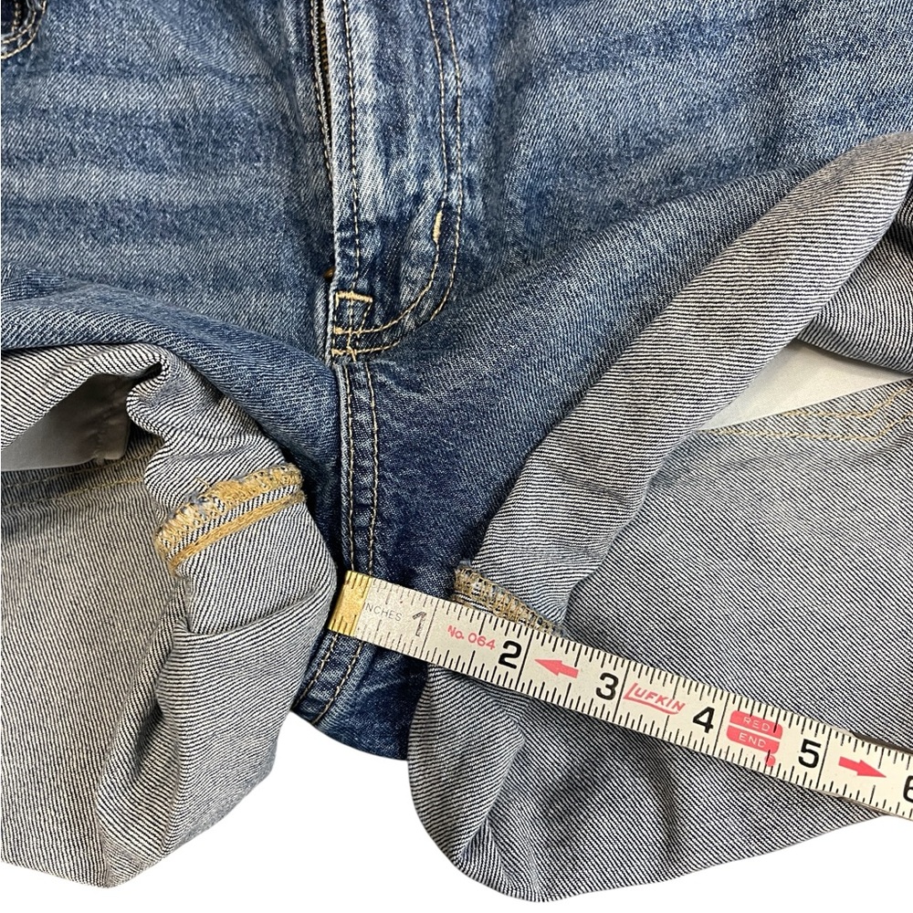 GAP Women's Blue Jean Shorts - Picture 6 of 6